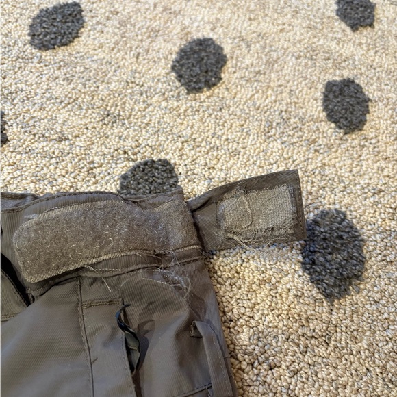 Quicksilver Snow Pants - Picture 4 of 5